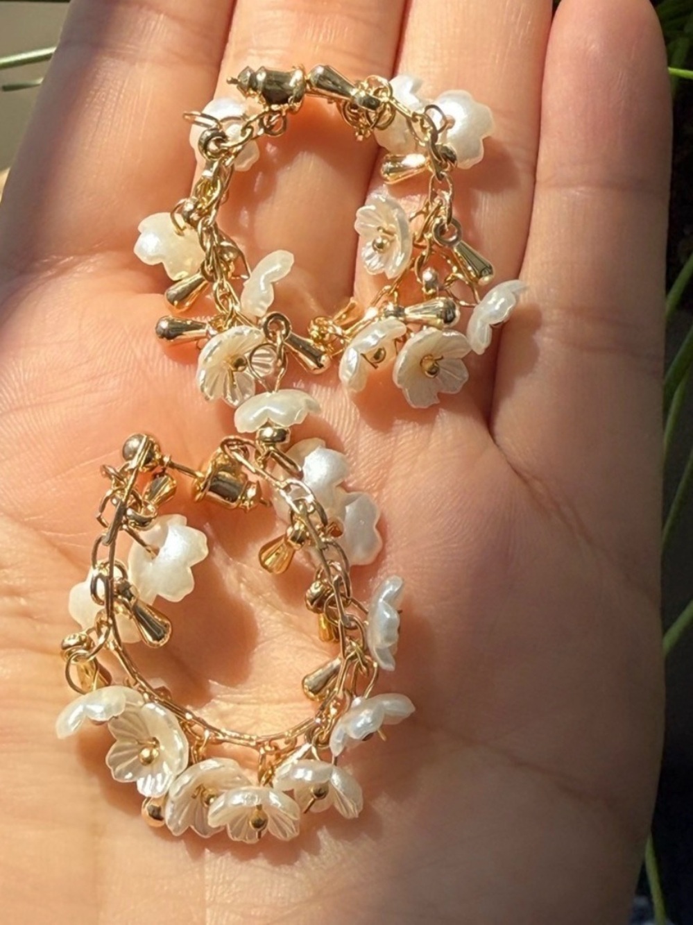 Flower Earrings pearl white - Picture 8 of 8